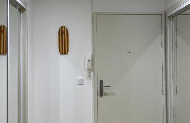 Appartement moderne - Terrasse et parking gratuit - Foto 3