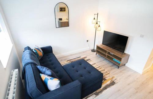 Luxury 1-Bed Flat - Free Parking - Photo 7