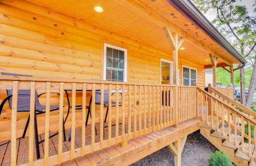 Smoky Mountain Cabin with Hot Tub and River Views! - Foto 20