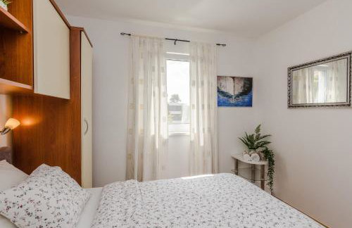 Luton Apartment Zadar Kozino Heating Pool & Jacuzzi - Foto 78