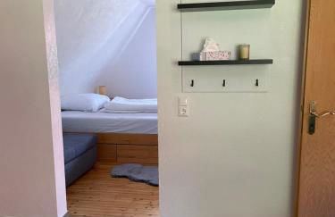 Kleine, aber feine Unterkunft mit direktem Waldzugang - Foto 10