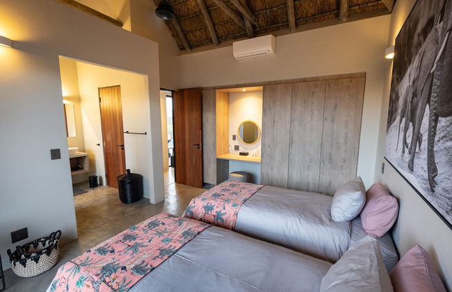 Villa Uthando Stylish Brand new Villa With Amazing Views - Photo 27