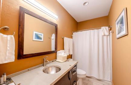 The Cove - 3-Bedroom, 3-Bathroom Penthouse Suite at REAL Watersports - Foto 16