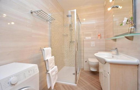 Cozy Apartment In Split With Kitchen - Foto 44