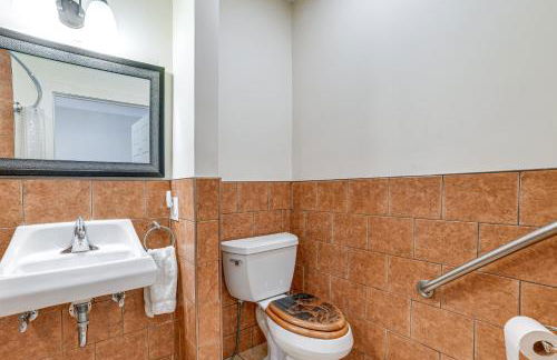 Massive Roscoe Retreat Great for Large Groups! - Photo 31