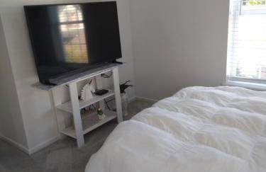 Family Friendly JUST LIKE HOME - Photo 21