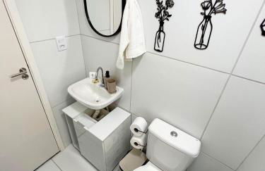 Aconchego proximo Praia e Aeroporto com ar by Apê - Foto 32