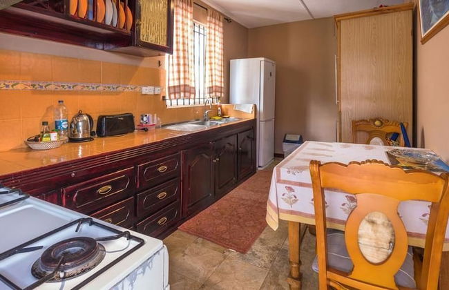 Sunset Villa - Photo 11