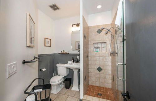 Mansfield Retreat - A Chic Downtown Experience - Foto 53