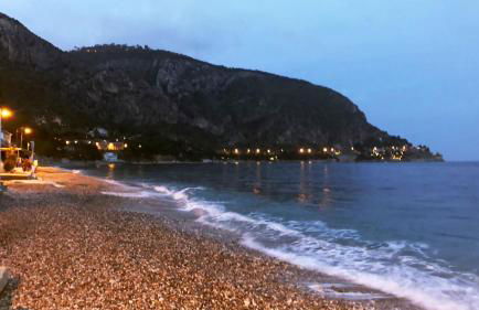 Ezevacances Studio Capuccino vue mer 5 mn plage 7 mn gare Wifi - Foto 77