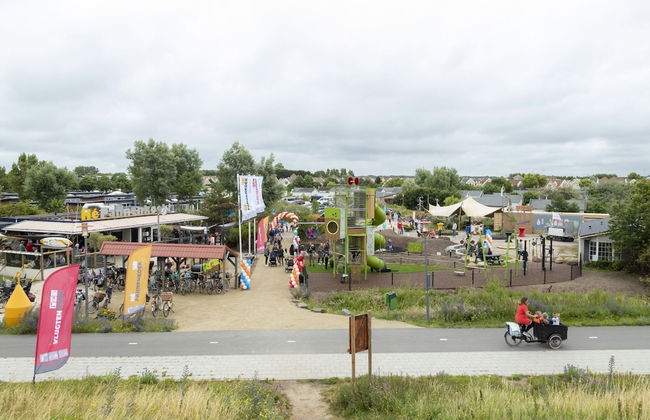 Living Van on the Beach With Sea Views - Photo 8