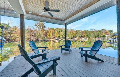 Waterfront Lake House Ideal Dock for Boats, Swimming, Fishing - Foto 4