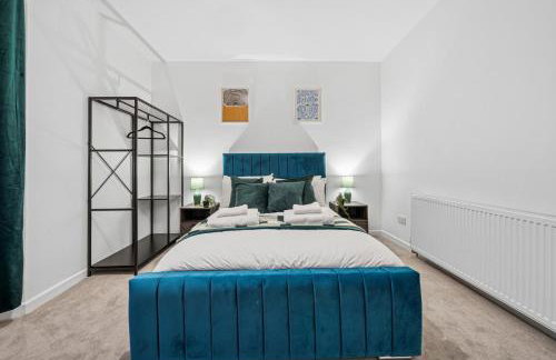 Lawrence Ave 4BD-2Storey House Fast Wifi Families & Leisure By AltoLuxo Short Lets & Serviced Accommodation With Free WiFi & Parking - Foto 27