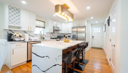 Elegant 4BR Home Yard 4 Parking in Dedham - Foto 5