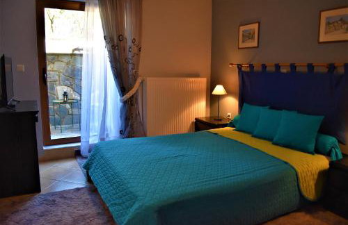 Mainades House - Photo 23