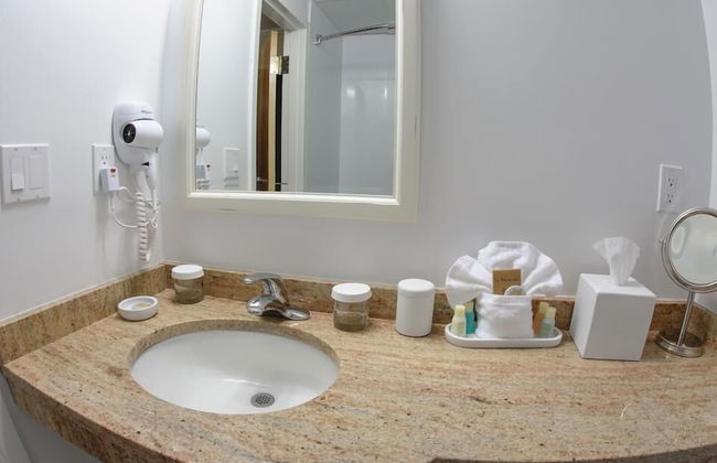 Guesthouse at Norwalk Inn - Foto 34