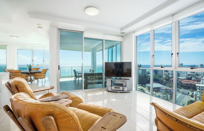 Reflection on the Sea - Foto 57