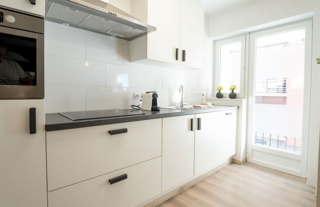 Amuzee with parking & lateral sea view - Foto 4