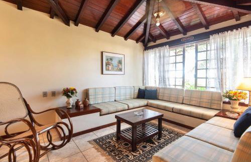 Casa em condomínio com piscina na melhor localização de Búzios - Foto 52