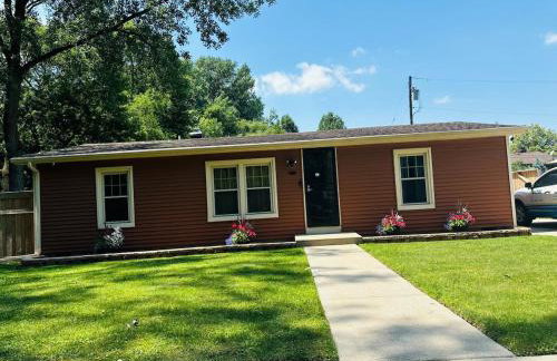 Charming & affordable stay near Chicago - Foto 1