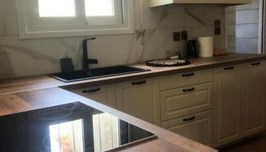 Emmeleia's - Photo 3