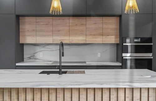 Jungle Serene Lux Home with Pool Sauna Ice Bath - Foto 26