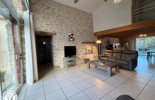 Gîte rénové mitoyen PMR, 3 chambres, terrasse, proche nature - FR-1-426-112 - Photo 6