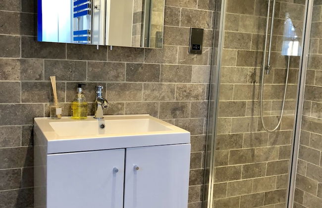 Stylish Maisonette and studio in Victoria - Foto 40