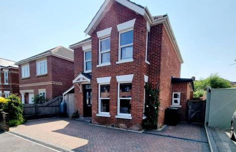 Cosy Family Haven: Spacious 3-Bedroom Retreat in Christchurch - Foto 11