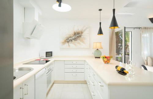 Villa Irene Lanzarote en Costa Teguise en complejo con piscina comunal - Foto 13