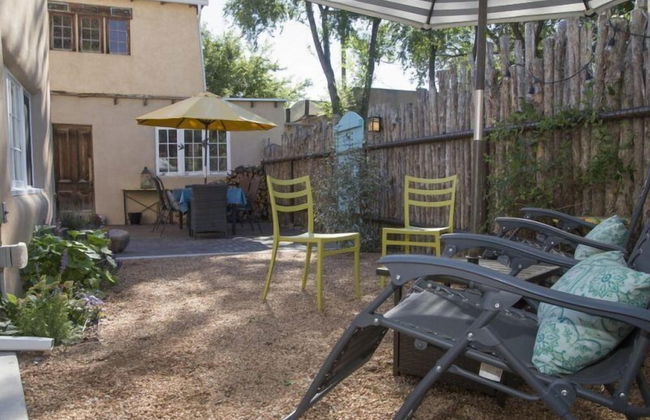 Artist Adobe - Blocks From The Plaza and Rail Yard, Southwestern Charm, Modern Touches - Foto 25