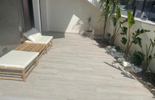 Frontsea Beach bungalow with swiming pool and long terrace - Foto 11