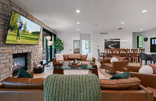 6BR Sand Valley Lodge with Hot Tub Bar & Putting Green - Foto 15