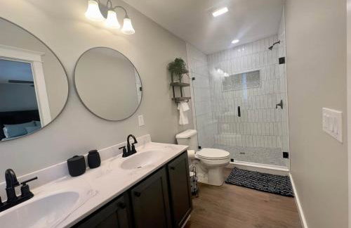 New 2023 Waterfront Home near Acadia with Hot Tub - Foto 18