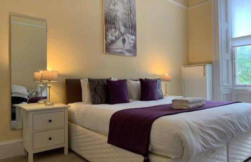 JOIVY Adorable 1 Bed Flat Near West End - Photo 15