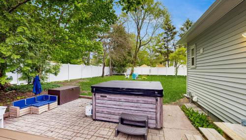 Arcadia Beach Cottage - Photo 2