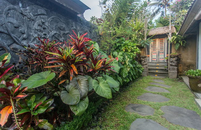 Wooden Ganeca Villas by GenuineHost - Foto 34