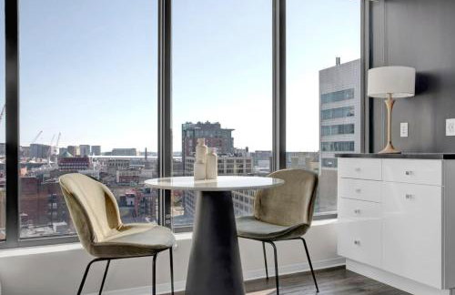 Downtown 1BR w Luxury Amenities Rooftop Views BOS-503 - Foto 4