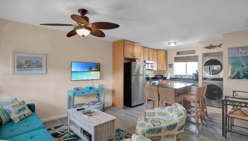 1B 2Ba Seaside Getaway Pool Oceanside - Foto 2