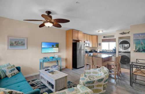 1B 2Ba Seaside Getaway Pool Oceanside - Foto 2