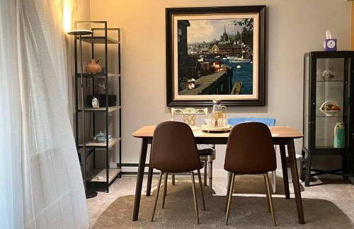 Pet Friendly Bellevue Condo with Stunning City Views - Foto 2