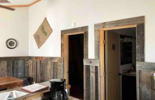 Cottonwood Creek Cabins - Alpine, TX - Foto 7