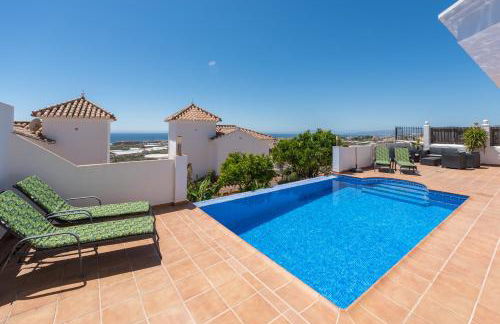 Villa Sea Breeze by Solset - Photo 31