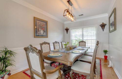 4 Mi to Chattahoochee River Family Home with Yard! - Foto 3