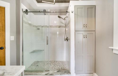 Waterfront Getaway on Sodus Bay Prime Location! - Foto 19