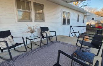 Lakeside Retreat You'll Love! - Foto 12