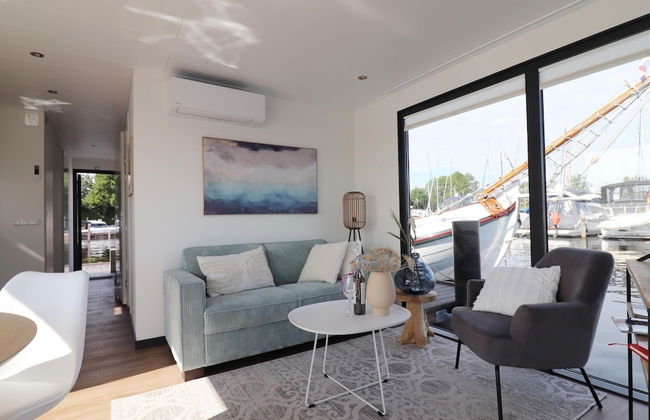 Houseboat in Lemmer With Harbor Views - Foto 11