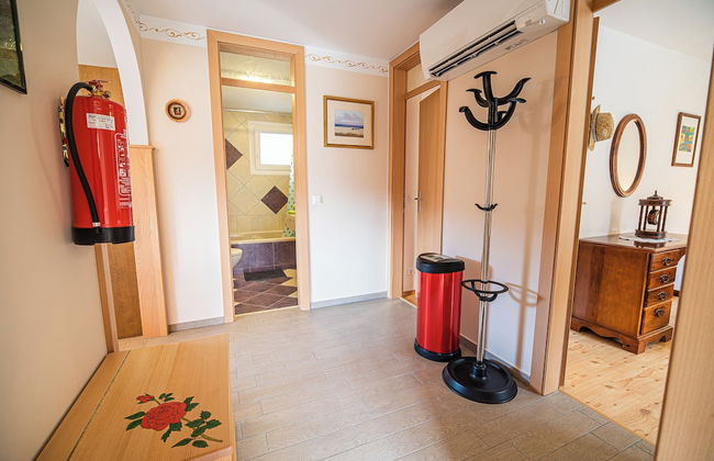 Valley View Holiday Home Mrak With Sauna - Foto 35