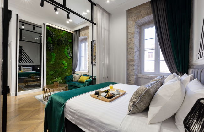 DeZign Apartments - Photo 20