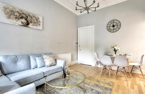 Two Bed Stylish Apartment in Heart of West End - Foto 7